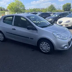 Renault Clio 3 1.2 16V 75CH E85 EXPRESSION 3P Auneau-Bleury-Saint-Symphorien
