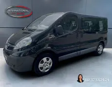 Opel Vivaro combi Auneau-Bleury-Saint-Symphorien