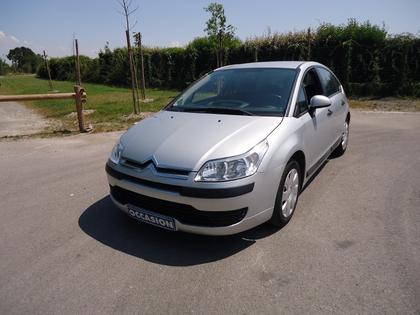 Citroen C4 - 2.0i 16V 143 Exclusive A - 7 490 €
