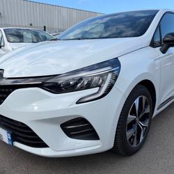 Renault Clio 5 E-Tech full hybrid 145 Evolution Saint-Herblain