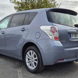 Toyota Verso 126 D-4D 7pl FAP SkyView Les Garennes sur Loire