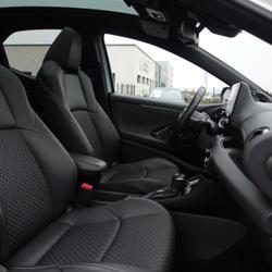 Toyota Yaris 116h COLLECTION+ATTELAGE/PACK TECHNO PLUS/TOIT PANORAMIQUE/1&Egrave;RE MAIN Connerr&eacute;