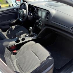 Renault Megane 4 1.3 TCe 115  Zen *75000KMS*5PLACES* Saint-Herblain