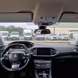 Peugeot 308 II Phase 2 BlueHDi 130ch S&S EAT8 Active occasion - R&eacute;den&eacute; - photo 3/16