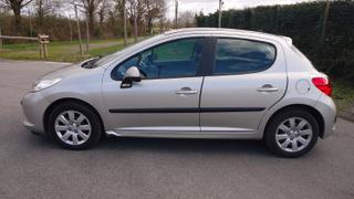 Peugeot 207  - photo 1
