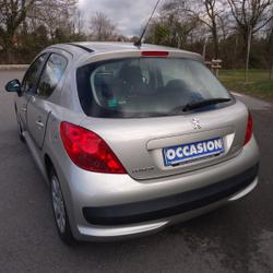 Peugeot 207 1.4 HDI Saint-Philbert-de-Grand-Lieu