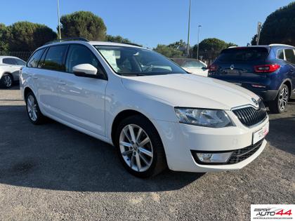 Skoda Octavia Combi - 2.0 TDI 150 ch CR FAP Green Tec Edition - 12 890 €