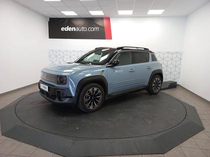 Renault R4 E-Tech - Renault 4 E-Tech Electrique 150 ch autonomie confort Iconic 5p - 36 590 €