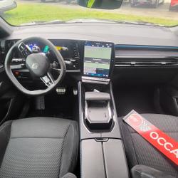 Renault Espace 5 full hybrid E-Tech 200 ch 7pl Esprit Alpine Sainte-C&eacute;cile