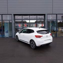 Renault Clio 5 Clio TCe 90 Evolution Beaucouz&eacute;