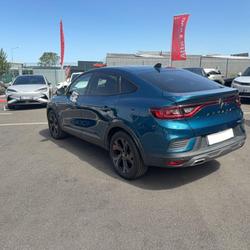 Renault Arkana Arkana E-Tech 145 R.S. Line Beaucouz&eacute;