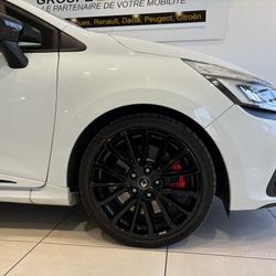 Renault Clio 4 R.S. Trophy 1.6 T 220 EDC Saint-Clair-du-Rh&ocirc;ne