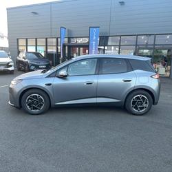 BYD Dolphin G 1.5 DM-i PHEV 212 ch Boost occasion - Beaucouz&eacute; - photo 2/29