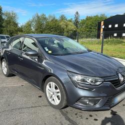 Renault Megane 4 Business Energy dCi 110 EDC Pl&eacute;met