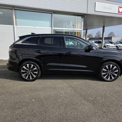 Renault Austral TECHNO E-TECH HYBRIDE 200 Vitr&eacute;