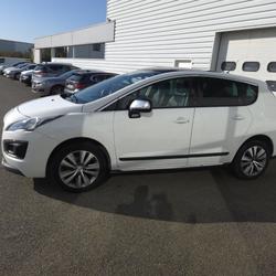 Peugeot 3008 1.6 HDI 115 Allure Ch&acirc;teau-Gontier-sur-Mayenne