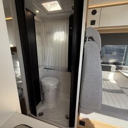 Fourgon Pilote FIAT DUCATO 2.2L JTD - 140 BVA Pl&eacute;n&eacute;e-Jugon