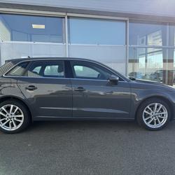 Audi A3 Sportback 1.6 TDI 116 S TRONIC BUSINESS LINE Vitr&eacute;
