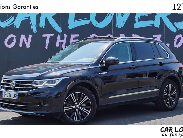 Volkswagen Tiguan  - 28 990 €