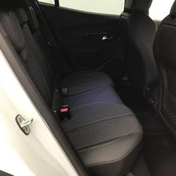 Peugeot 2008 GT Hybrid 145 hp e-DSC6 H&eacute;nin-Beaumont
