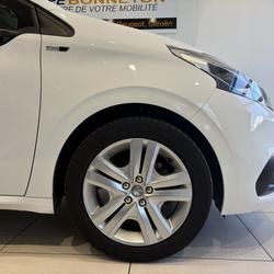 Peugeot 208 1.2 PureTech 82 Style Saint-Clair-du-Rh&ocirc;ne