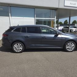 Renault Megane 4 Estate Business Blue dCi 115 Vitr&eacute;
