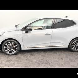 Renault Clio 5 Clio E-Tech full hybrid 145 ch GSR2 Techno Saint-Maximin