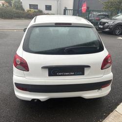 Peugeot 206+ 1.1 URBAN 3P occasion - Chevaign&eacute; - photo 3/10