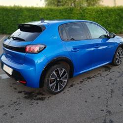 Peugeot 208 BLUEHDI 100 S&S GT Cand&eacute;