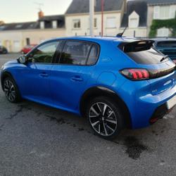 Peugeot 208 BLUEHDI 100 S&S GT Cand&eacute;