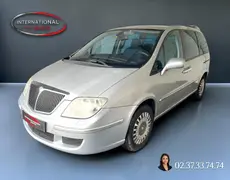 Lancia Phedra Auneau-Bleury-Saint-Symphorien