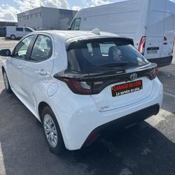 Toyota Yaris Hybride 116h France Business Durtal