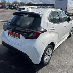 Toyota Yaris Hybride 116h France Business Durtal