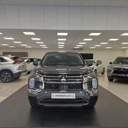 Mitsubishi Outlander 2.4 MIVEC PHEV 4WD INVITE+ Al&egrave;s