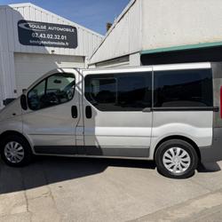 Opel Vivaro fourgon 2.0 CDTI 115 " premiere main Soulg&eacute;-sur-Ouette