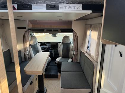 Profile Challenger Autres Challenger  - 2L 165 CV - 75 475 €