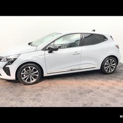 Renault Clio 5 Clio E-Tech full hybrid 145 Techno Saint-Maximin