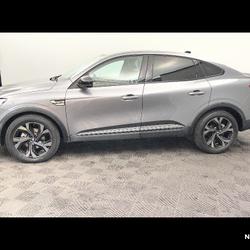 Renault Arkana Arkana E-Tech hybride 145 - 22 Engineered Saint-Maximin