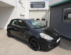 Renault Clio - III 1.5 dCi 85 Eco2 - 7 490 €