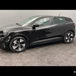 Renault Megane E-Tech Megane E-Tech EV40 130ch standard charge Equilibre Saint-Maximin