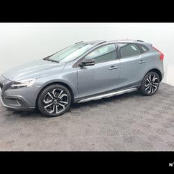 Volvo V40 Cross Country D2 AdBlue 120 ch Oversta Edition occasion - Saint-Maximin - photo 2/27