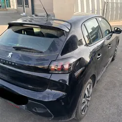 Peugeot 208 1.5 BLUEHDI 100CH S&S ACTIVE BUSINESS Rennes