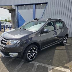 Dacia Sandero Stepway Prestige TCe 90 E6 Vitr&eacute;