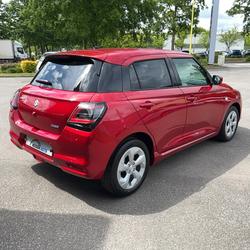 Suzuki Swift 1.2 HYBRID PRIVILEGE Redon
