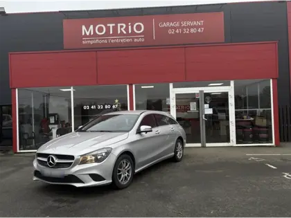 Mercedes CLA - CLA 200 d Business BA7 - 17 990 €