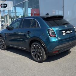 Fiat 600 e 156ch 54kWh La Prima (Tarif v&eacute;hicule neuf avec Prime CEE 3600&euro; + remises d&eacute;duites) Morlaix