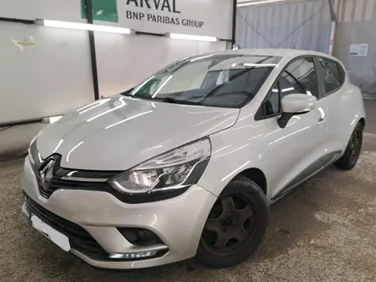 Renault Clio - Business TCe 90 - 9 990 €