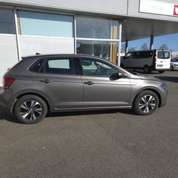 Volkswagen Polo 1.6 TDI 95 Lounge Business Vitr&eacute;