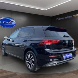 Volkswagen Golf 8 1.0 eTSI OPF 110 DSG7 Active  avec CAMERA DE RECUL et VITRES AR SURTEINTEES Pabu