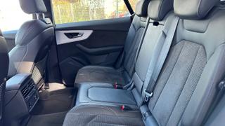 Audi Q8  - S Line - photo 4